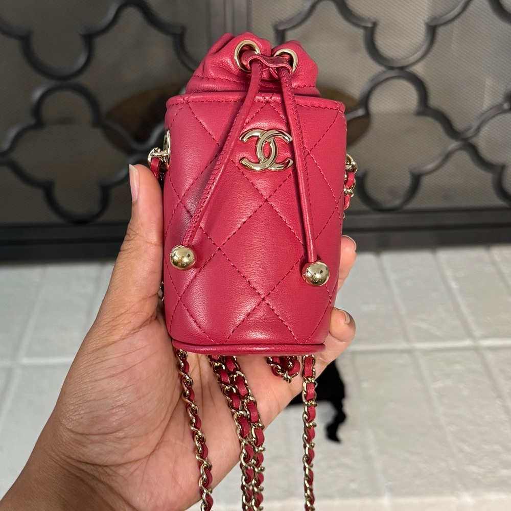 Chanel Matelasse Mini Bucket Bag - Picture 8 of 10